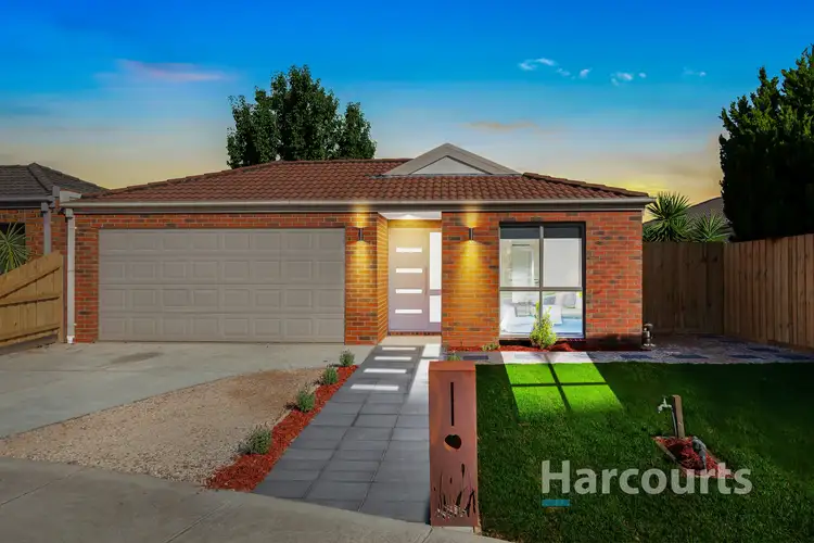 11 Bluebell Crescent, Gowanbrae VIC 3043