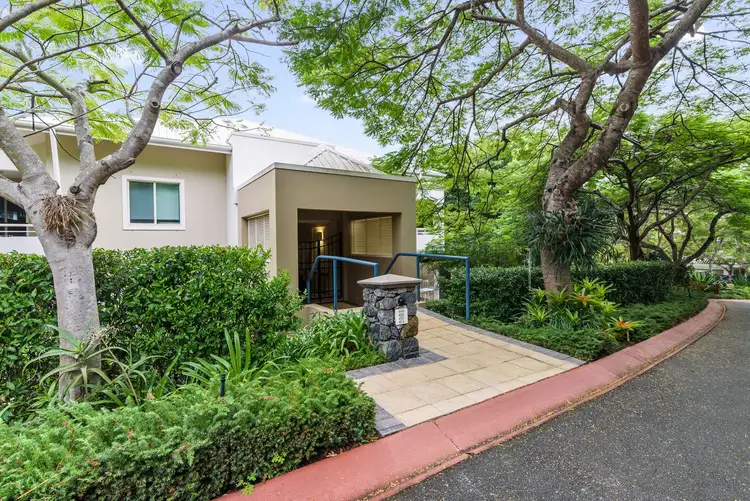 4113 Archer Hill Drive, Benowa QLD 4217