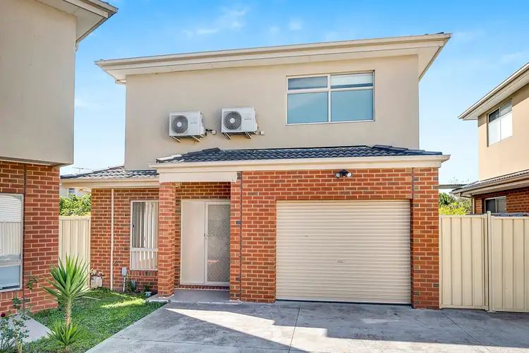 2/27 Apollo Crescent, Dallas VIC 3047