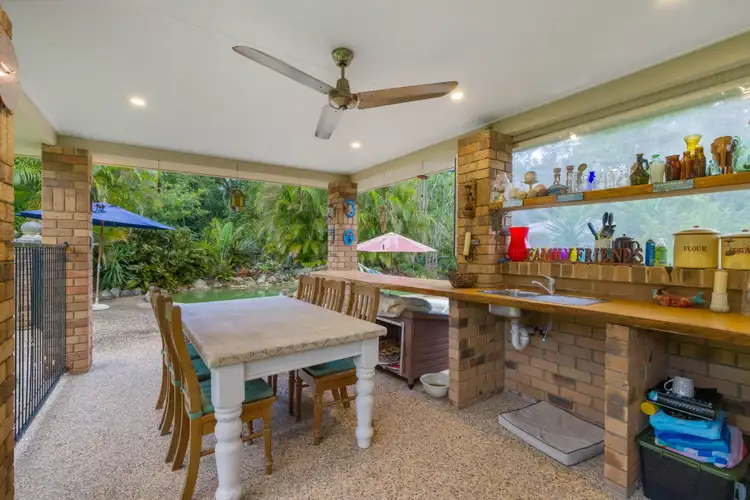 Third view of Homely rural property listing, 4 Gwen Court, Landsborough QLD 4550