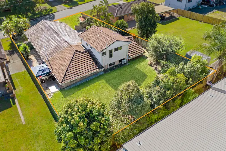 15 Laurinda Crescent, Springwood QLD 4127