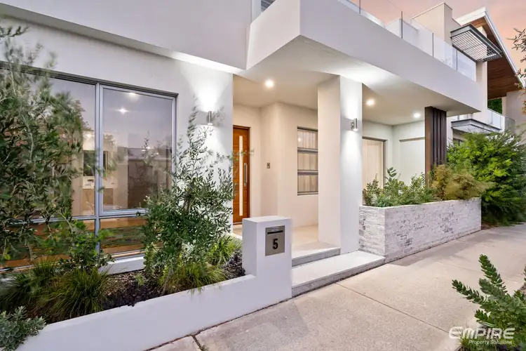 Sixth view of Homely house listing, 5 Rosemary Link, North Coogee WA 6163