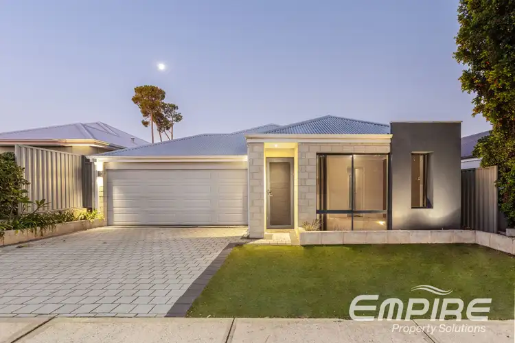 26 Columbia Parkway, Piara Waters WA 6112