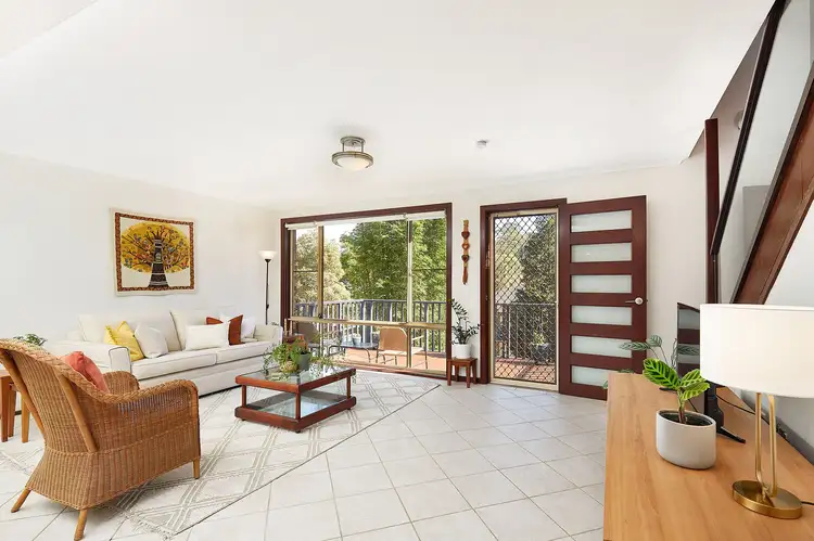 Main view of Homely semi-detached listing, 2/8 Tanglewood Way, Hornsby Heights NSW 2077