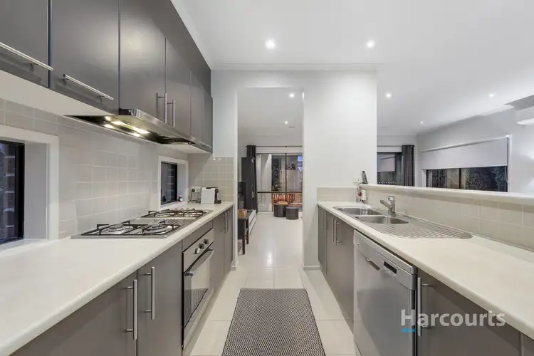 Sixth view of Homely house listing, 11 Pawleena Circuit, Cairnlea VIC 3023