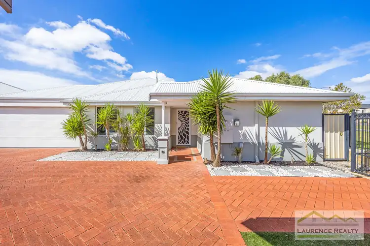 17 Airlie Chase, Clarkson WA 6030