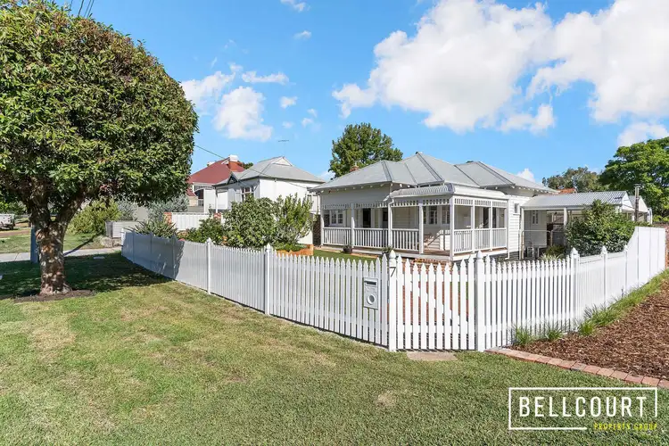 7 The Strand, Bayswater WA 6053