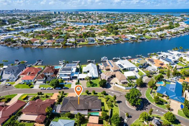2 Bancroft Street, Pelican Waters QLD 4551