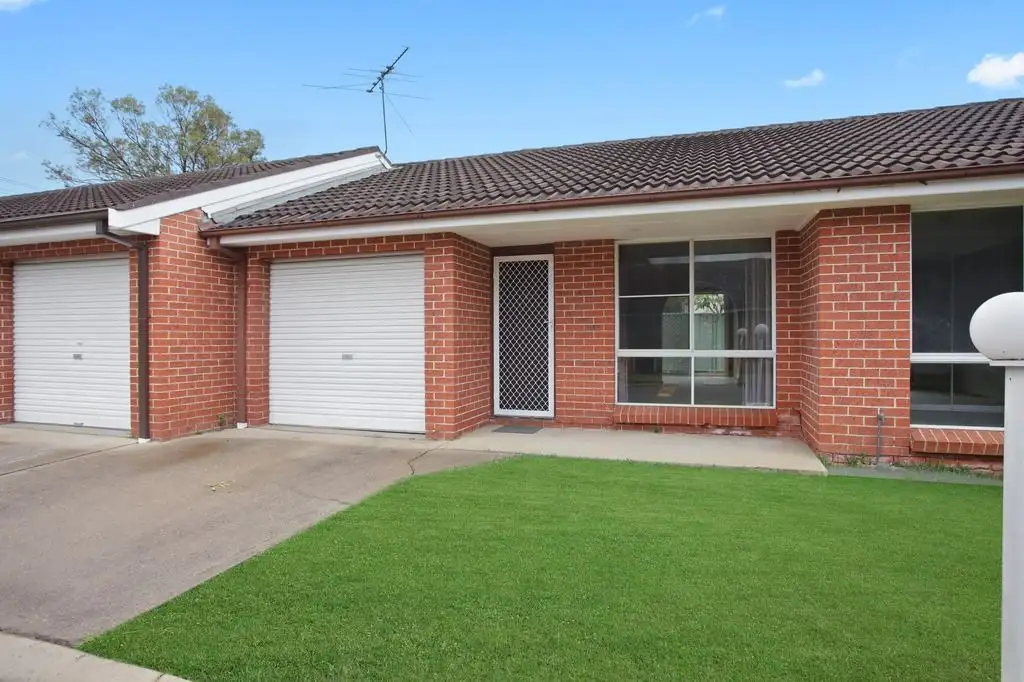 Main view of Homely villa listing, 2/6-8 Second Ave, Macquarie Fields NSW 2564