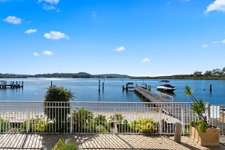 35 Nautilus Crescent, St Huberts Island NSW 2257
