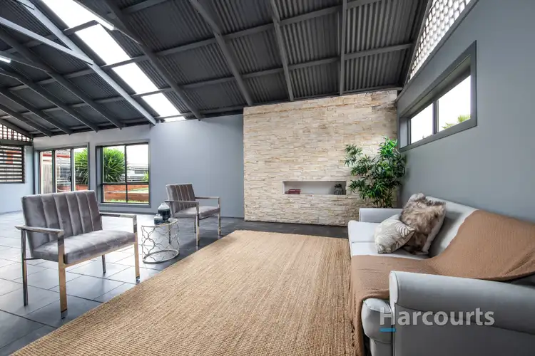 Fifth view of Homely house listing, 7 Spearfelt Court, Cairnlea VIC 3023
