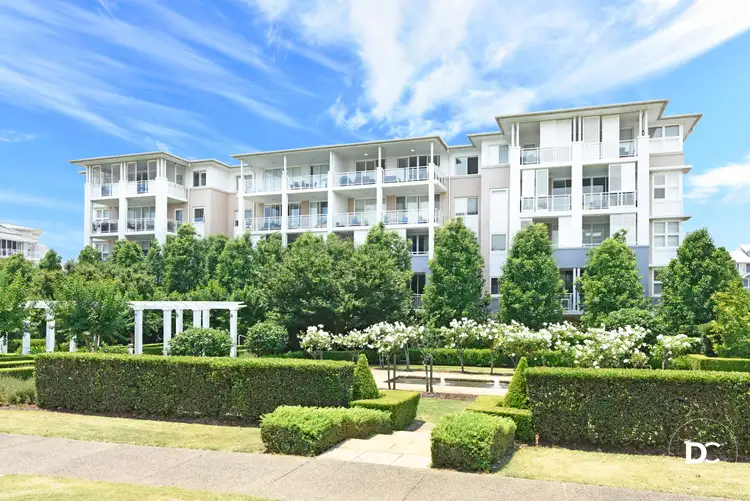 52/1 Rosewater Circuit, Breakfast Point NSW 2137