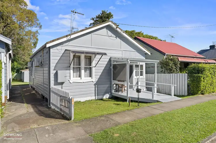 11 McIsaac Street, Tighes Hill NSW 2297
