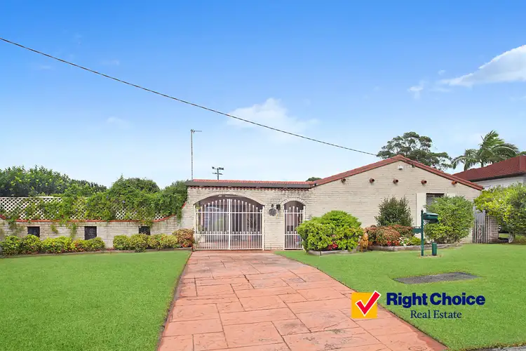 8 Gipps Crescent, Barrack Heights NSW 2528