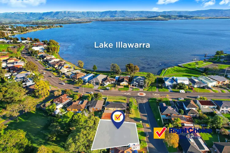 Second view of Homely house listing, 2/2 Allinga Drive, Oak Flats NSW 2529