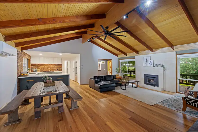 7 Gwen Court, Landsborough QLD 4550