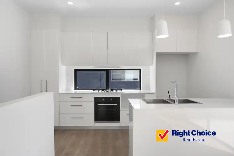Fourth view of Homely townhouse listing, 2/54 Thomas Street, Lake Illawarra NSW 2528