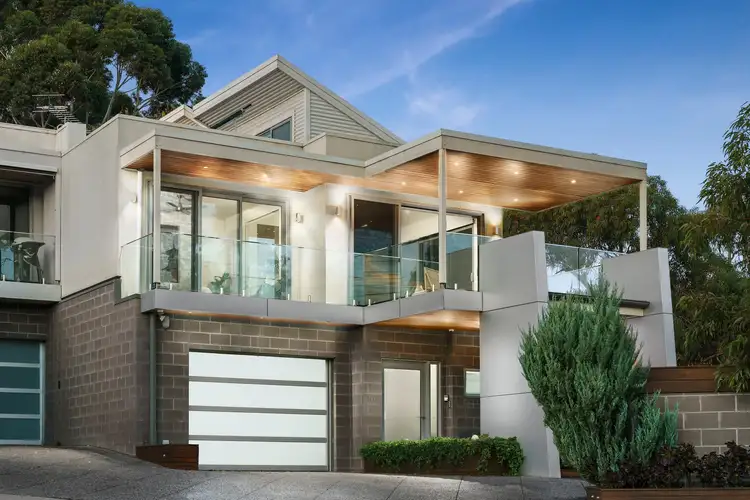 2/33 Afton Street, Aberfeldie VIC 3040