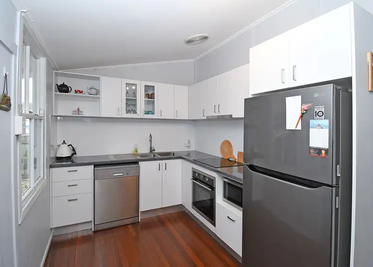 Seventh view of Homely house listing, 7 Hibiscus Street, Urangan QLD 4655