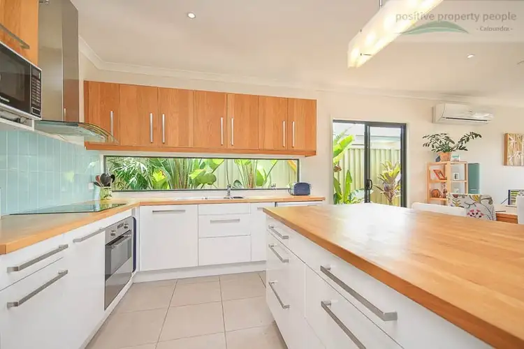 33 Amber Drive, Caloundra West QLD 4551