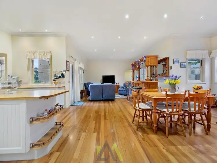 Third view of Homely house listing, 10 Yvonne Court, Langwarrin VIC 3910