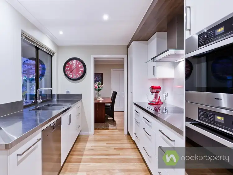 Sixth view of Homely house listing, 5 Laffey Court, Willetton WA 6155