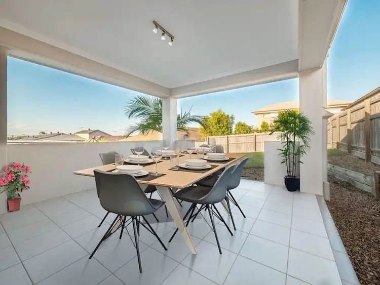 16 Wimbledon Street, Springfield Lakes QLD 4300