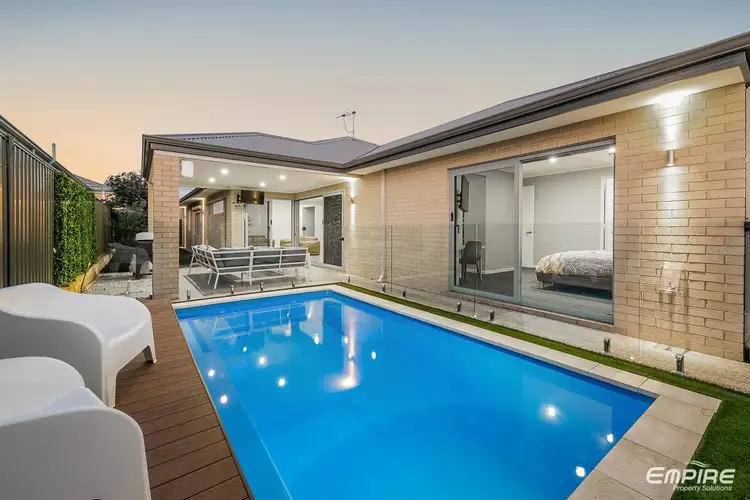 9 Carine Parade, Lake Coogee WA 6166