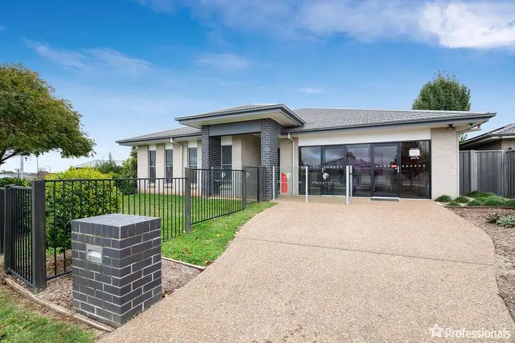 1 McArthur Close, Armidale NSW 2350