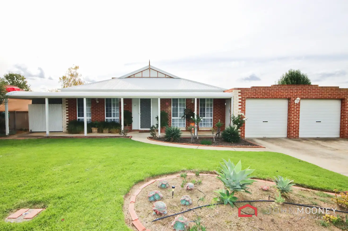 Main view of Homely house listing, 3 Kaldari Crescent, Glenfield Park NSW 2650