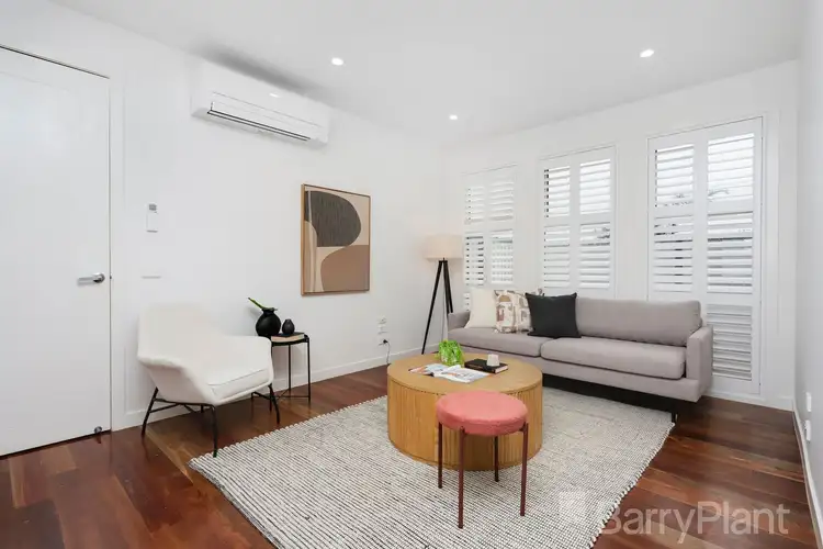 Sixth view of Homely house listing, 2/33 Kenny Street, Westmeadows VIC 3049