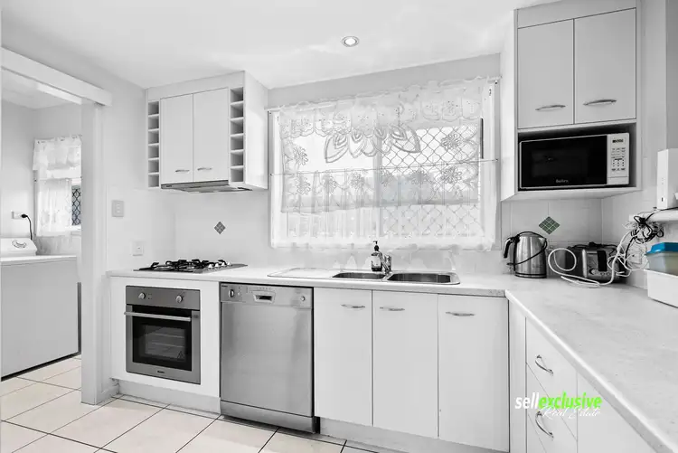 Fifth view of Homely house listing, 4/18 Fifth Avenue, Bongaree QLD 4507