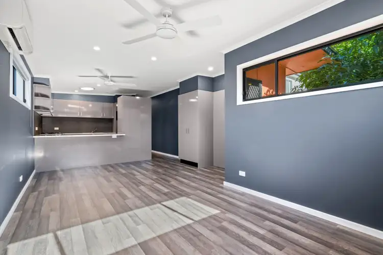 102a MacKenzie Avenue, Woy Woy NSW 2256