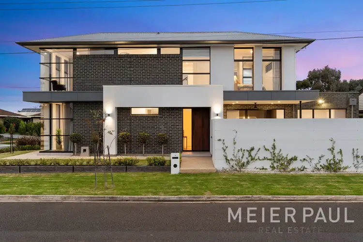 1C Stanley Avenue
