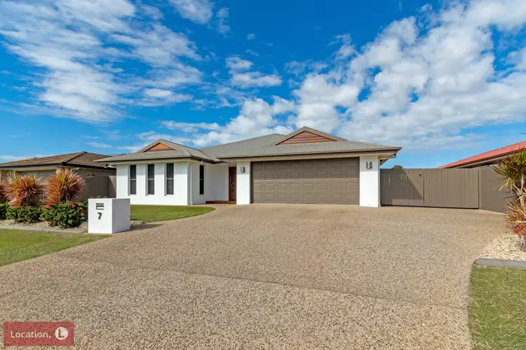7 Regent Court, Thabeban QLD 4670