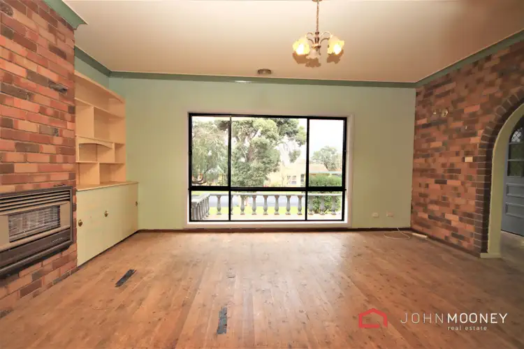 Fifth view of Homely house listing, 5 Fairbairn Crescent, Kooringal NSW 2650