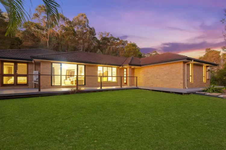 2 Bloomfield Place, Beerwah QLD 4519