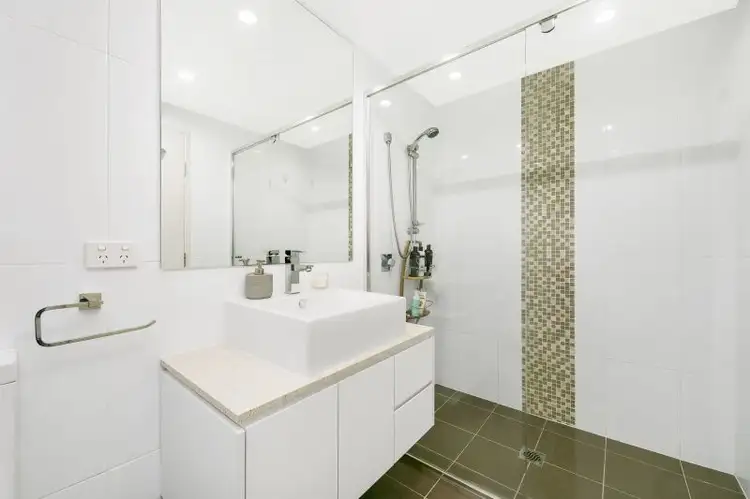 Fifth view of Homely apartment listing, 11/10 Ipima Street, Braddon ACT 2612