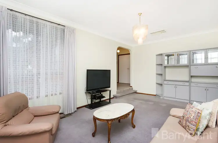 Fourth view of Homely house listing, 1 Davidson Court, Attwood VIC 3049
