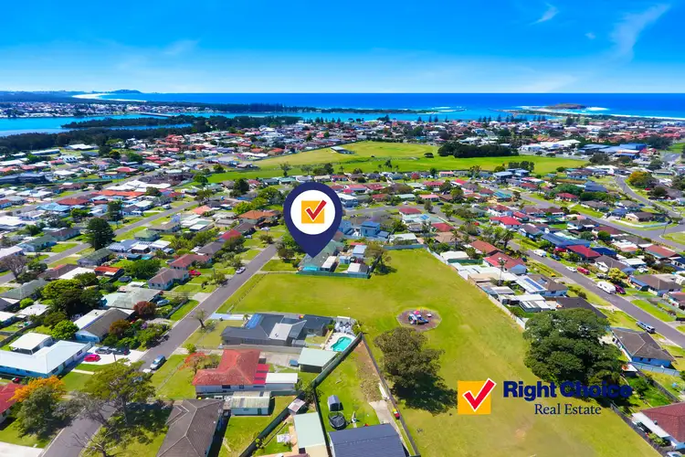 Fourth view of Homely house listing, 8 Beaton Street, Lake Illawarra NSW 2528