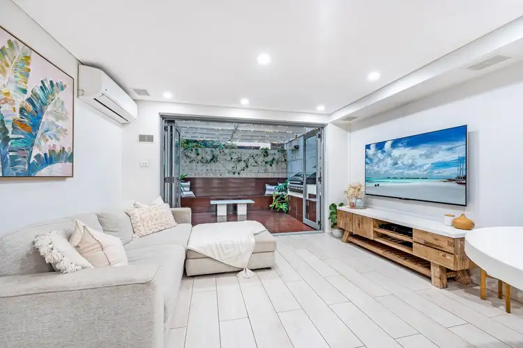 208/296-300 Kingsway, Caringbah NSW 2229