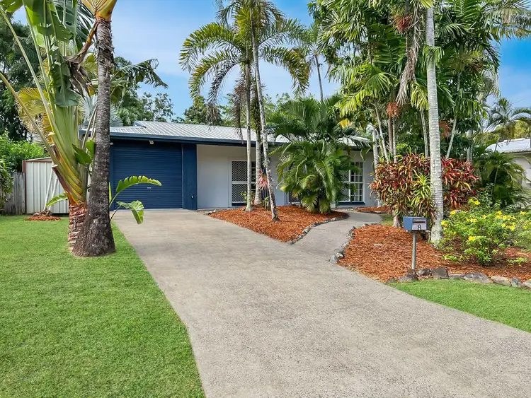 8 Newport Close, Kewarra Beach QLD 4879