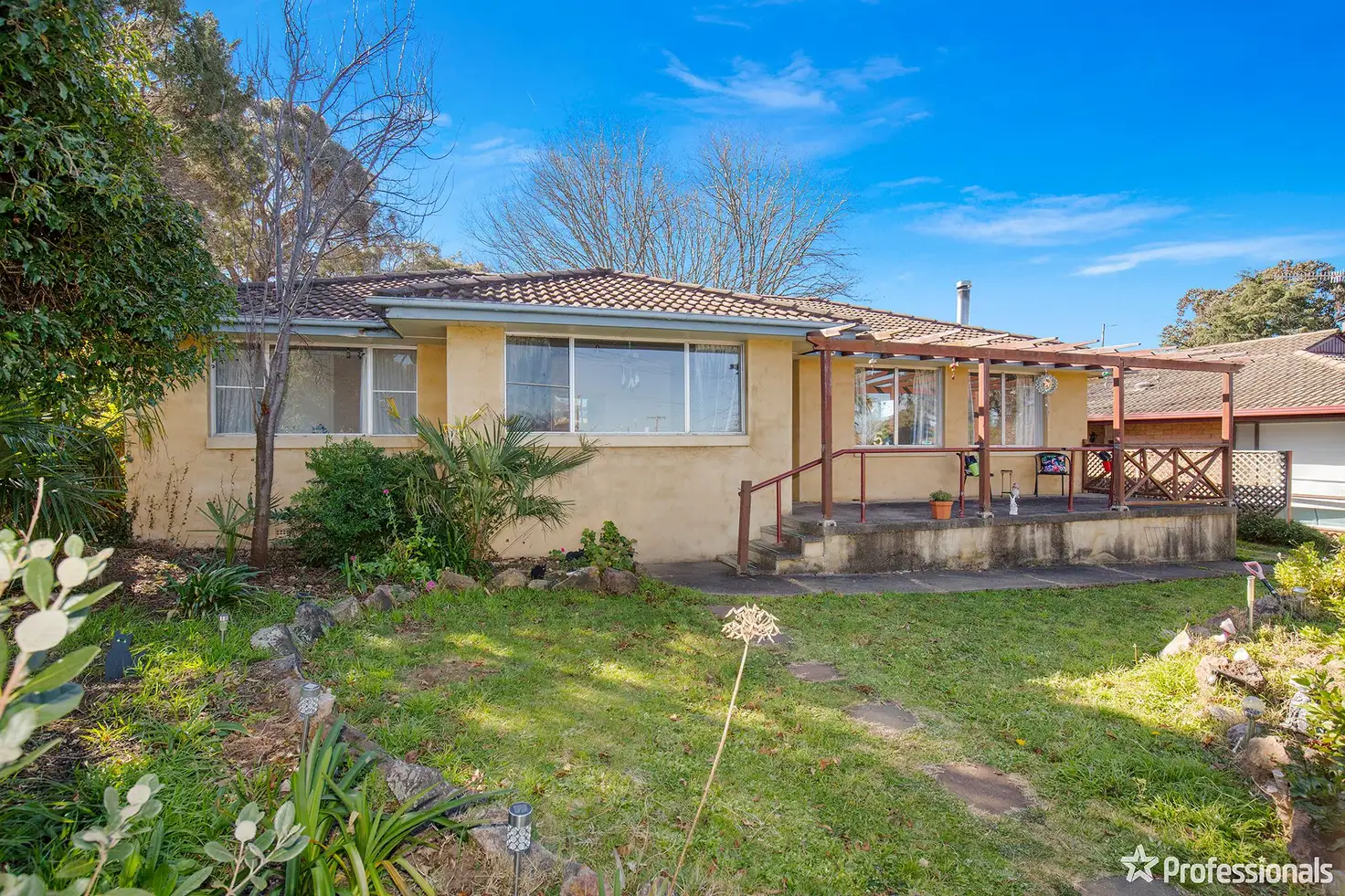 Main view of Homely house listing, 5 Kenalmac Avenue, Armidale NSW 2350