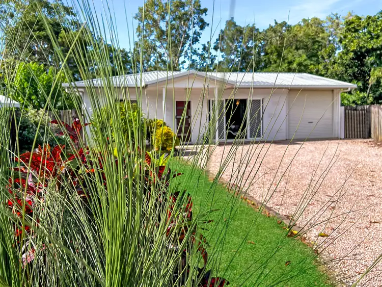 16 Queenscliff Close, Kewarra Beach QLD 4879