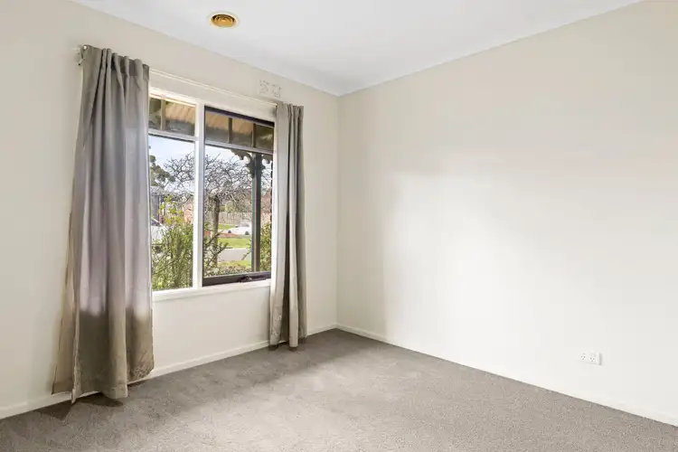 Fourth view of Homely house listing, 20 Harvey Court, Roxburgh Park VIC 3064