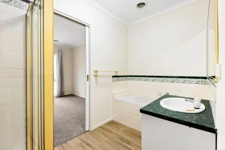 Sixth view of Homely house listing, 20 Harvey Court, Roxburgh Park VIC 3064