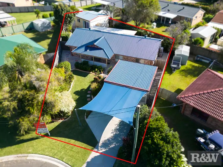18 Raphael Court, Morayfield QLD 4506