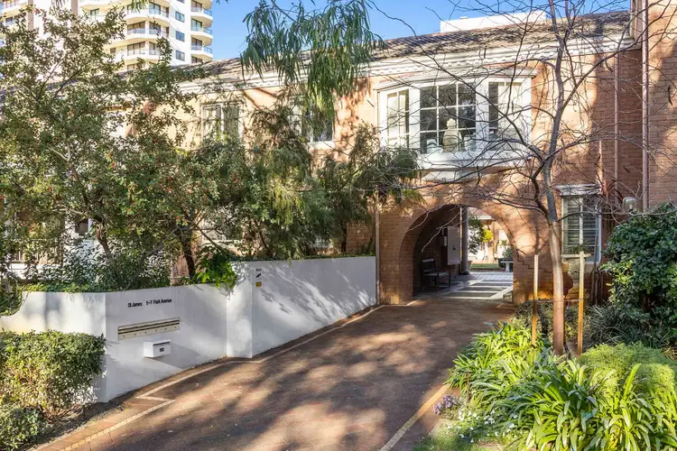 16/5-7 Park Avenue, Crawley WA 6009