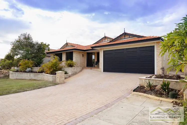 14 Ailsacraig Ramble, Kinross WA 6028