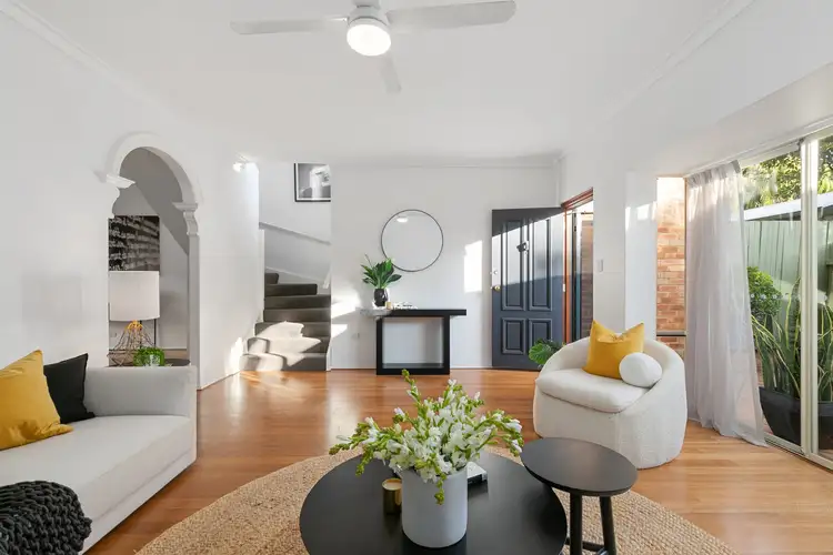 4/2 Douglas Avenue, Subiaco WA 6008